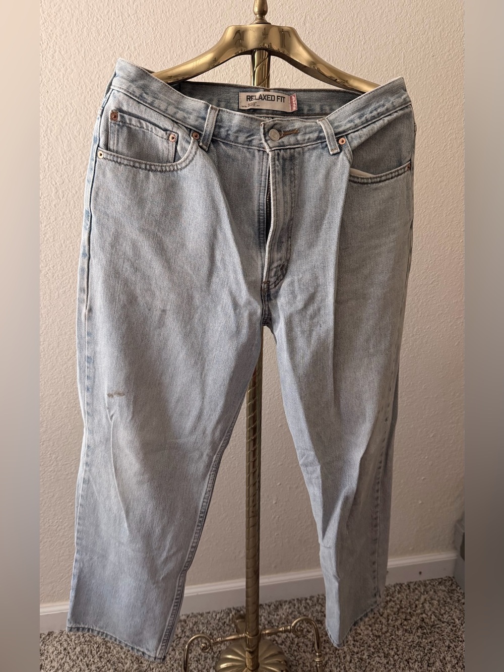 Vintage Levi's Relaxed Fit Light Wash Men’s Jeans